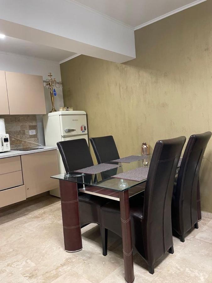 Апартаменти Apartament Nicolle Пояна-Брашов Екстер'єр фото